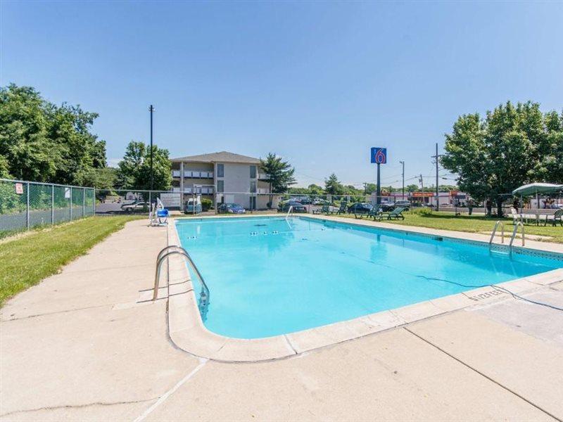 Rodeway Inn Brooklawn Dış mekan fotoğraf