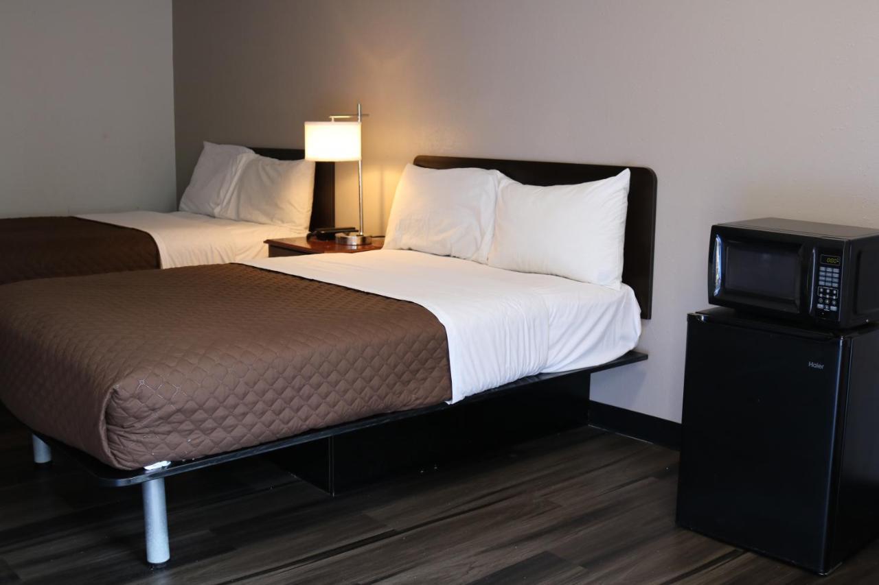 Rodeway Inn Brooklawn Dış mekan fotoğraf